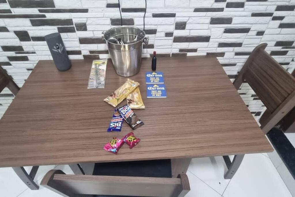Quarto E Sala A Uma Quadra Da Praia Copacabana Posto 02 Ρίο ντε Τζανέιρο Εξωτερικό φωτογραφία